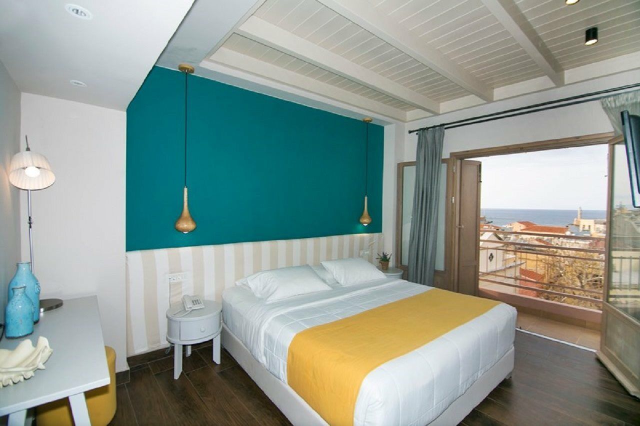Elia Bettolo 3* La Canea